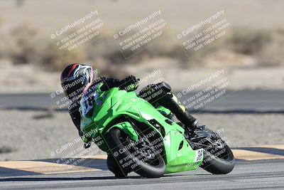 media/Dec-07-2025-CVMA (Sun) [[3e7d2de5dc]]/Race 11-Formula 2-CVMA Hooligans-American Thunder/